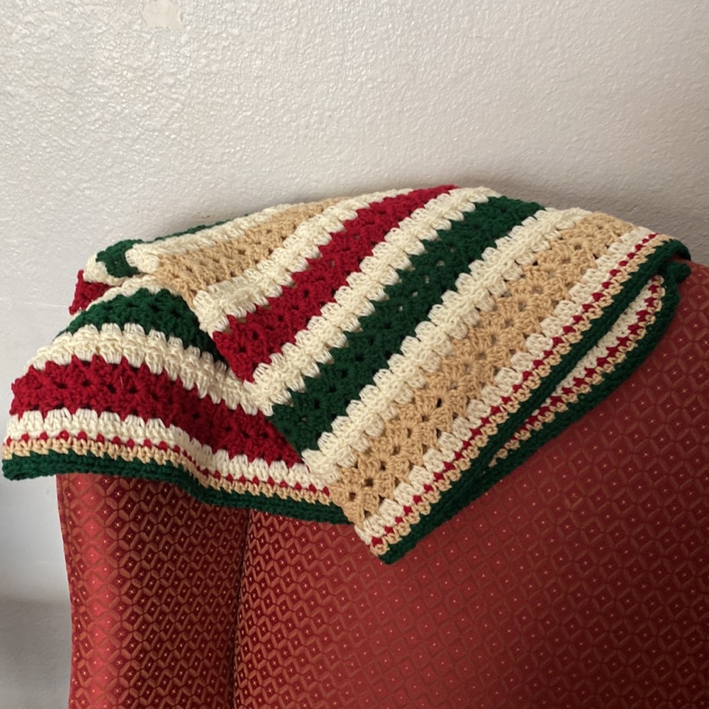 Crocheted Afghan - Picture 3 of 4